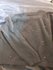 Soft Sweater🥰
