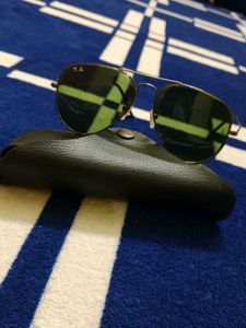 Ray-Ban Aviator Sunglasses
