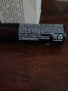Nyx Extra Creamy Round Lipstick