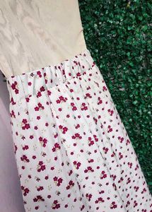 White Floral Slit Skirt