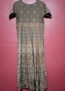 Elegant Embroidered Kurta