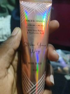 Faces Canada Strobe Cream