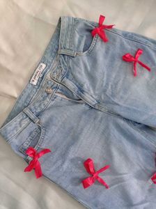 Women Bow 🎀 Jeans