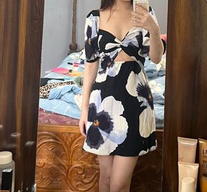 H&amp;M Floral Print Mini Dress