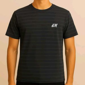 H&amp;M Black Striped Tee - Size