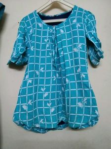 Women Round Neck Top