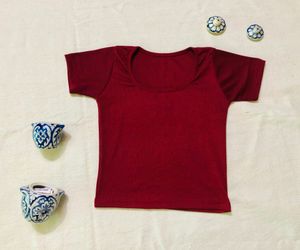 Maroon Ribbed Top (women)