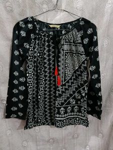 🎊Full sleeve Printed Short Kurti