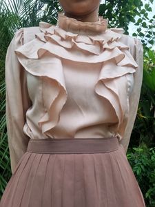 Korea Ruffled Tops And Skirt Combo