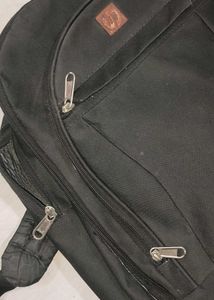 Hp Laptop And Lagged Bag