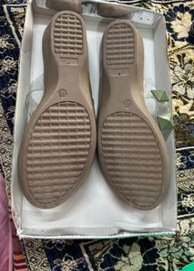 Stylish Green Flats