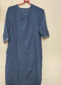 Combo of 4 Avasa Kurtis