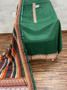 creap silk suit