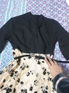 Elegant Floral Midi Dress