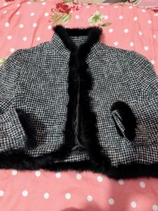 Houndstooth Cape with Faux Fur Trim