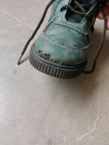 Girl Shoe