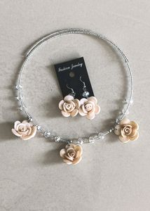 Rose adjustable Necklace set