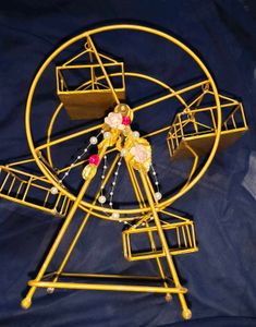 Golden Metal Giant Wheel Home Decor