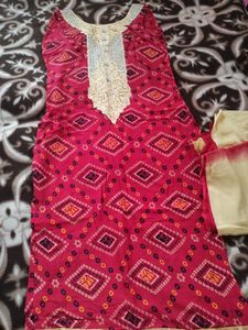 Selling This Complete Suite Set- Jaipuri Design