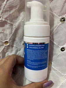 Derma Foaming Facewash