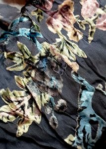 Beautifull Velvet Velour Floral Twist Dress