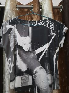 Marilyn Monroe Graphic Tee