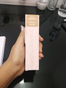Kylie Cosmetics Power Plush Foundation