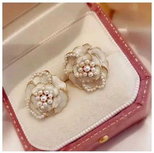 Pearl Flower Earrings