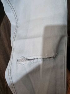 Ripped Skinny Jeans For Girls