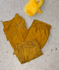 Mustard Colour Suit Pakistani Typ