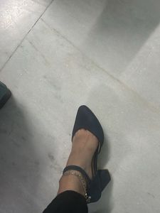 blue velvet sandal