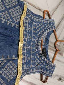 Sleeveless Short Kurti