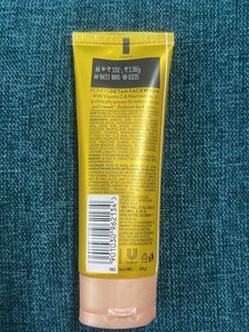 Ponds Detan face wash New