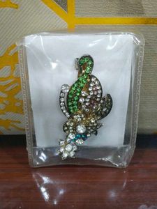 Vintage Rhinestone Flower Brooch