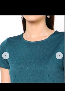 Schiffli Tee