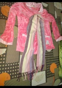 Women Muffler And Fut Shirt Top