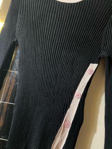 Ribbed Black top