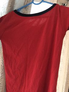 it’s a fitted top!