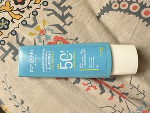 Dot &amp; Key Blueberry Sunscreen SPF 50