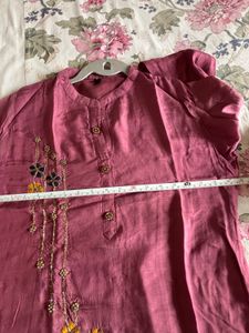 Elegant Embroidered Kurta