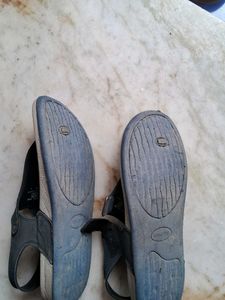 Xpdry Sandals - Size 8