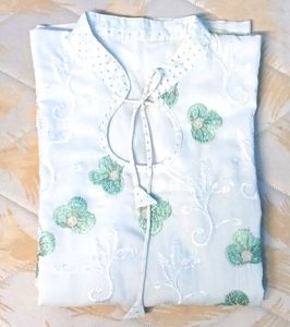 Embroidered White Tunic Kurta