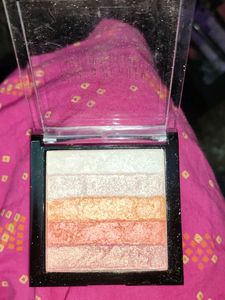 Swiss Beauty Brick Highlighter (Never Used)