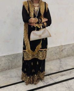 Garara Suit