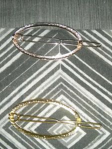 Elegant Oval Shaped Hair Brooch