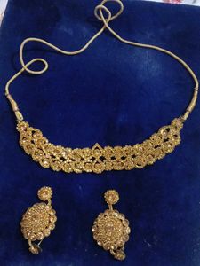 Gold Necklace Set