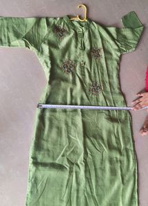 Beautiful  Rayon Silk Kurti With Aari Embroidery