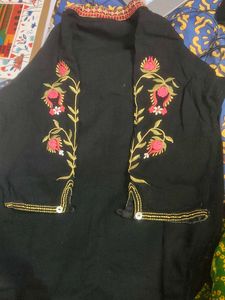 Black Kurta With Thred Work