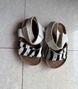 Babyoye Sandals
