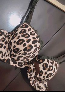 Brown 🟤 Printed Bra For Girl Or Women 34 D